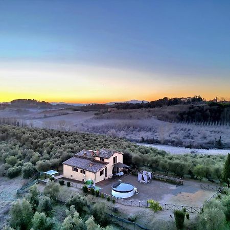 Villa Degli Olivi Nature Siena Exterior photo